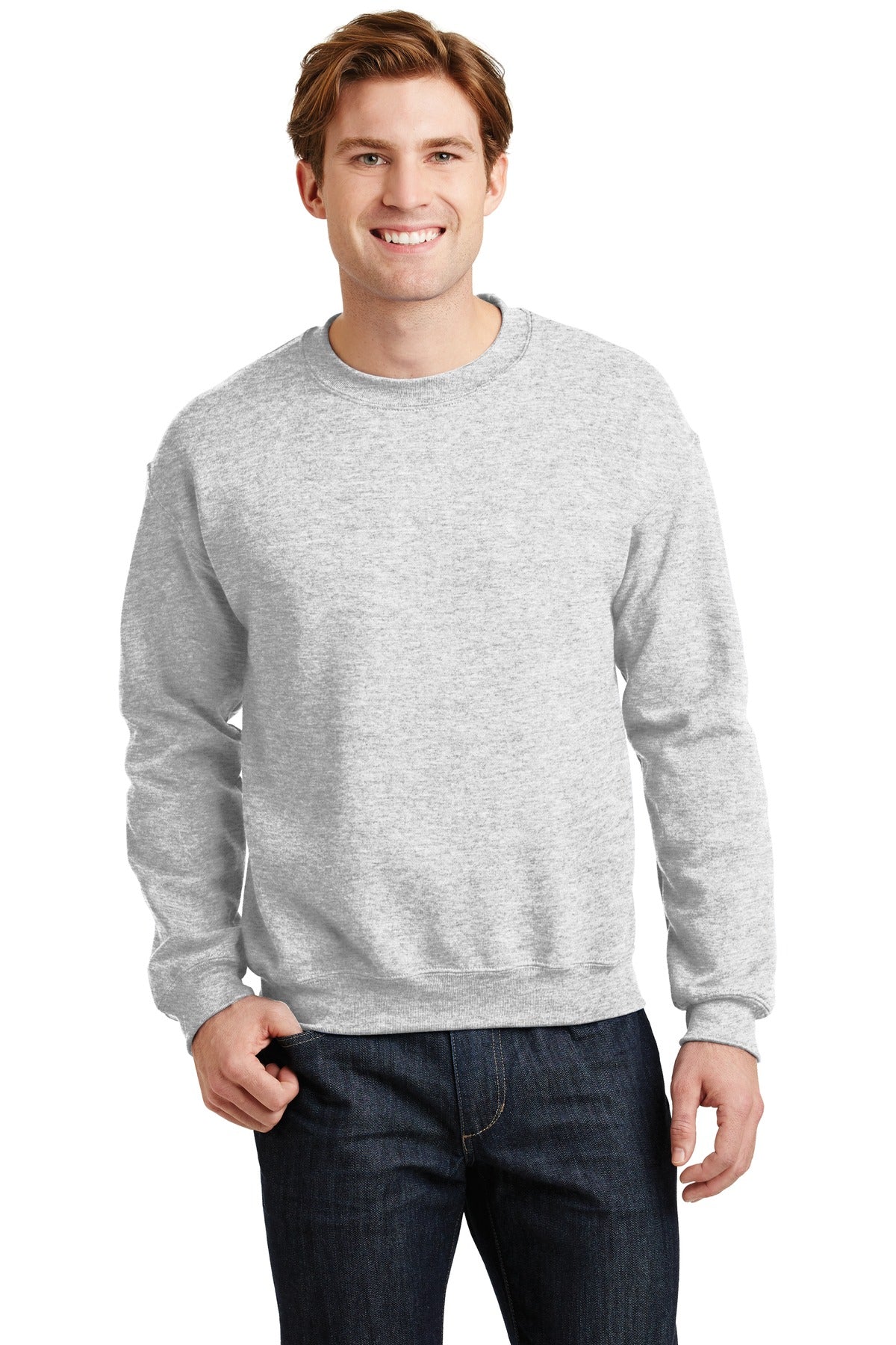Gildan Heavy Blend Crewneck Sweatshirt. 18000