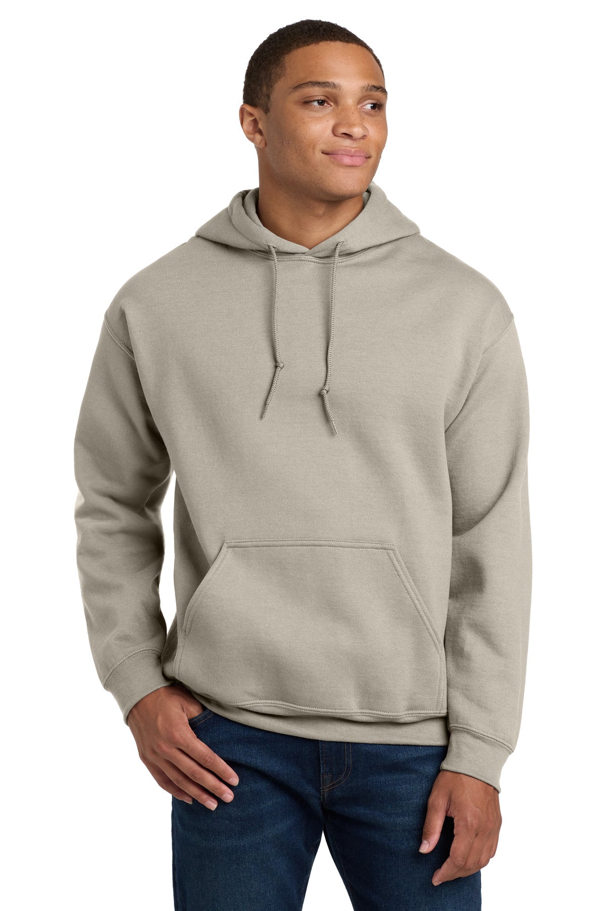 Gildan - Heavy Blend Hooded Sweatshirt. 18500